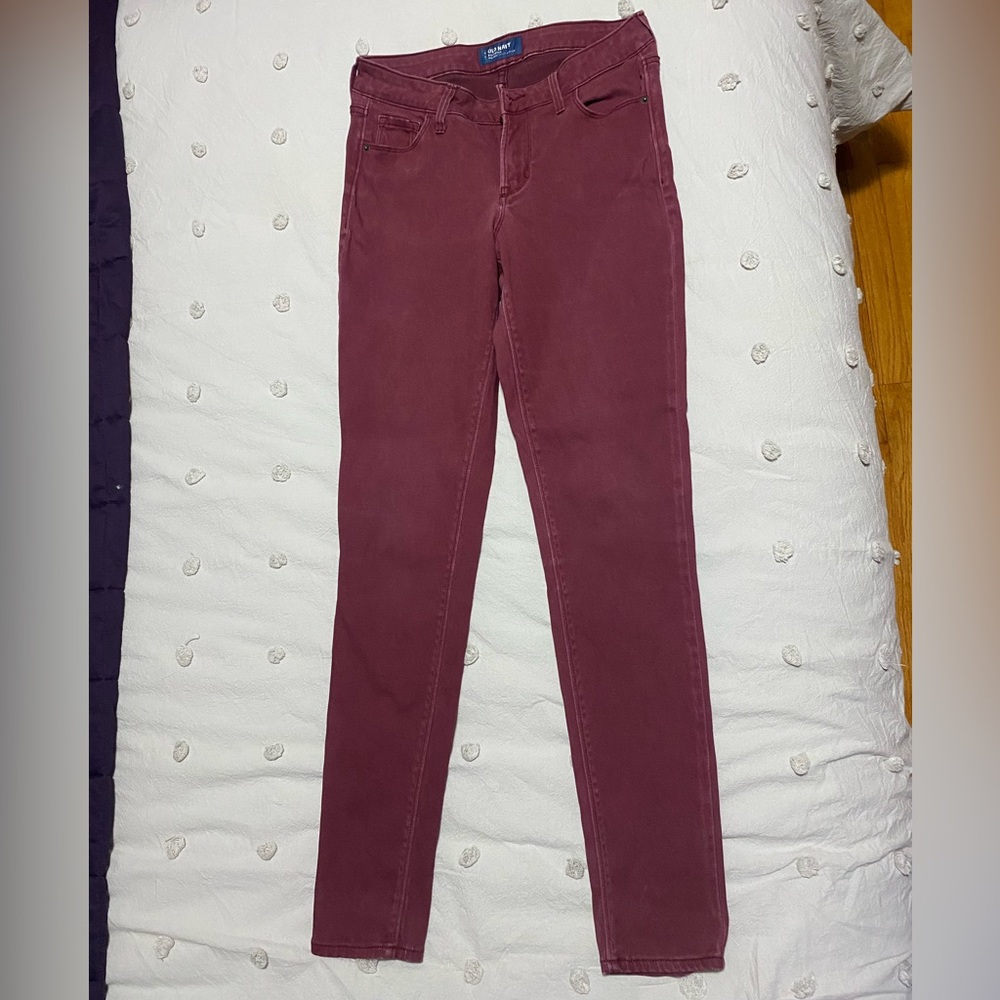 Old Navy Rockstar Mid-Rise Burgundy Jeans